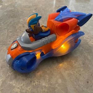 Paw Patrol Charged Up Mighty Pups Zuma and Vehicle
